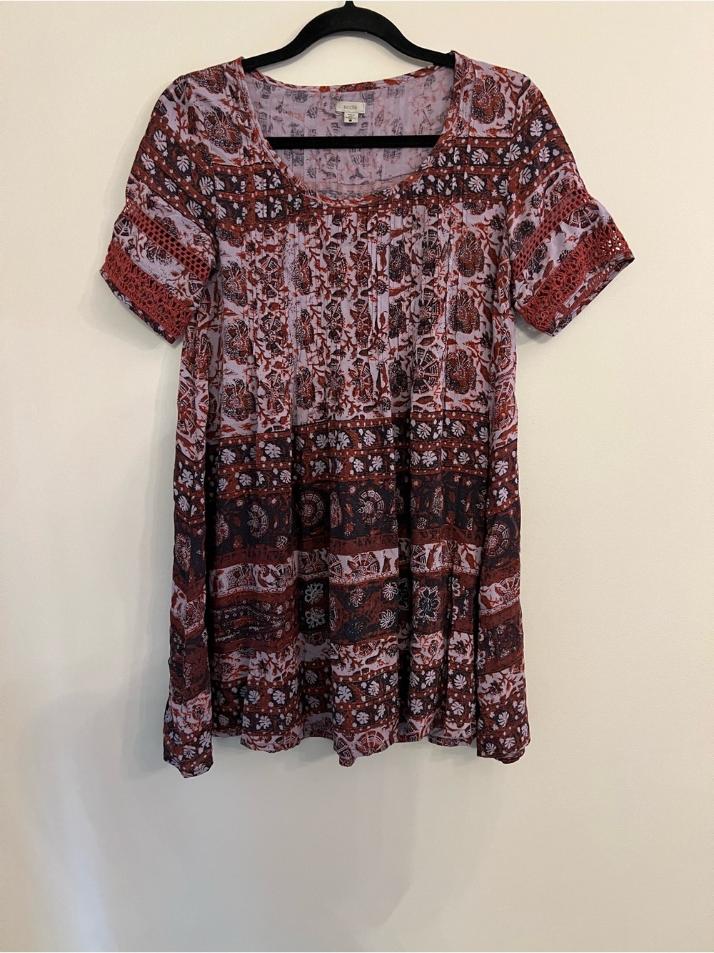 Ecote Boho Short-Sleeve Dress in Burgundy and Lavender